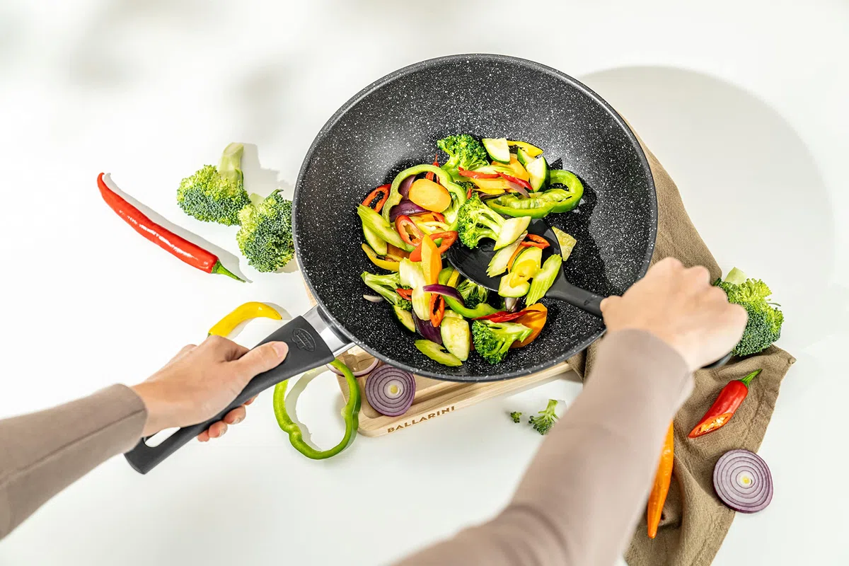 BALLARINI Vipiteno wok, alluminio antiaderente, rotondo, 28 cm, Made in Italy