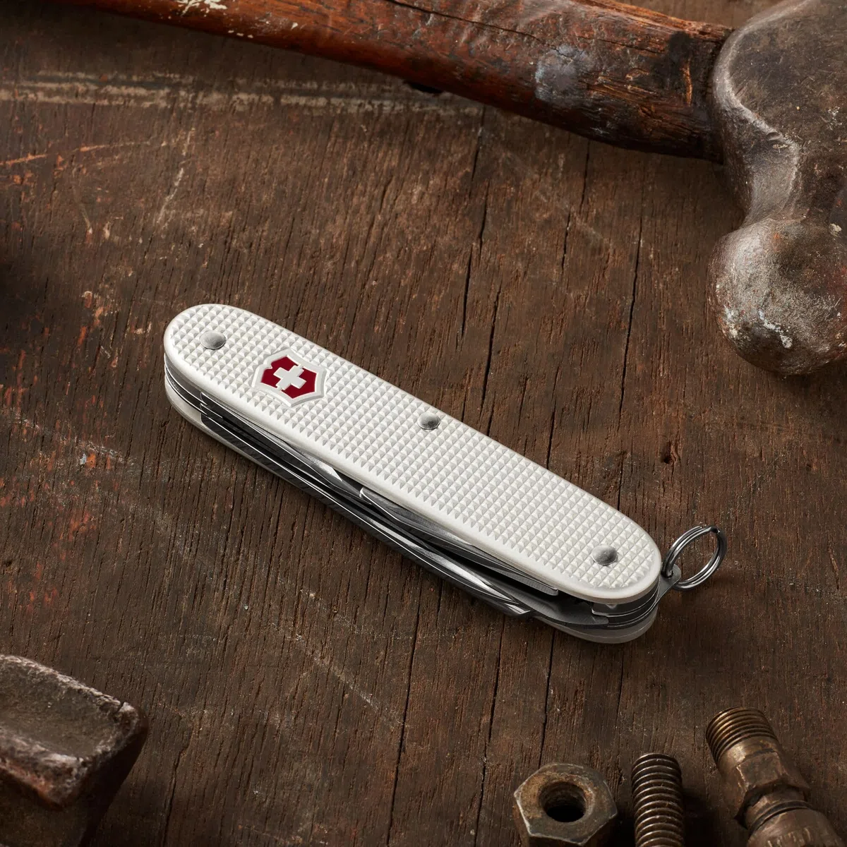 Victorinox Farmer Alox, 9 funzioni (lama grande, apriscatole, apribottiglie)