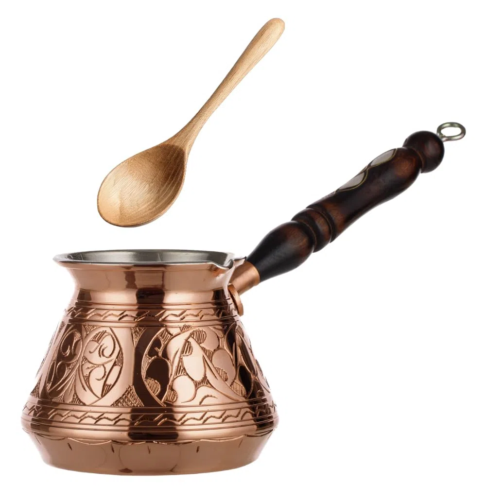 DEMMEX Cezve Turca in Rame Massiccio, Ibrik Arabo Greco, Pentolino per Caffè Stovetop con Manico in Legno e Cucchiaino, Fatto a Mano in Turchia, 270 ml (Inciso)