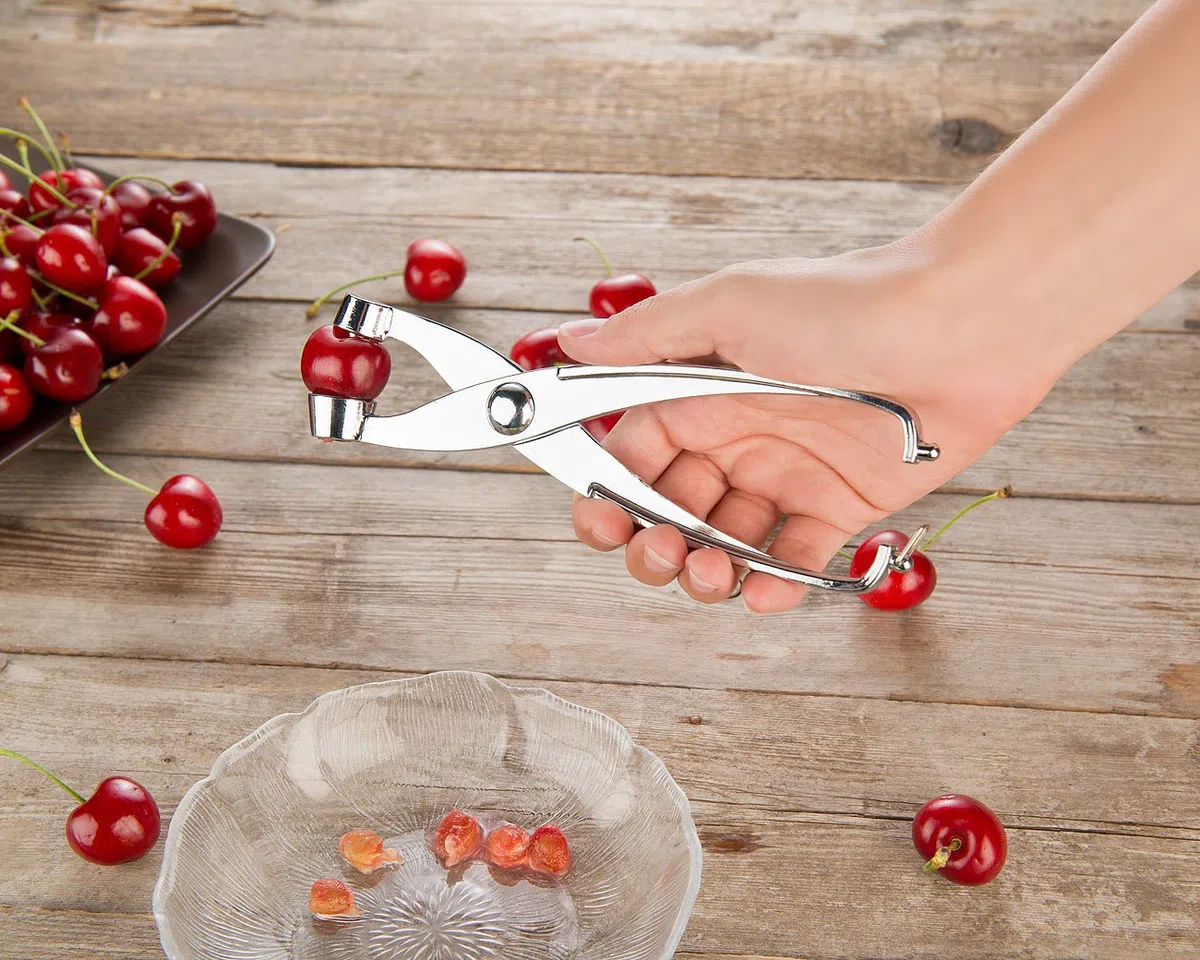Rosenstein & Söhne Levatorsoli - estrattore di noccioli di ciliegia: Pinza per denocciolare ciliegie e olive, Metallo pieno, cromato (dispositivo per denocciolare olive, pitter, insalata)