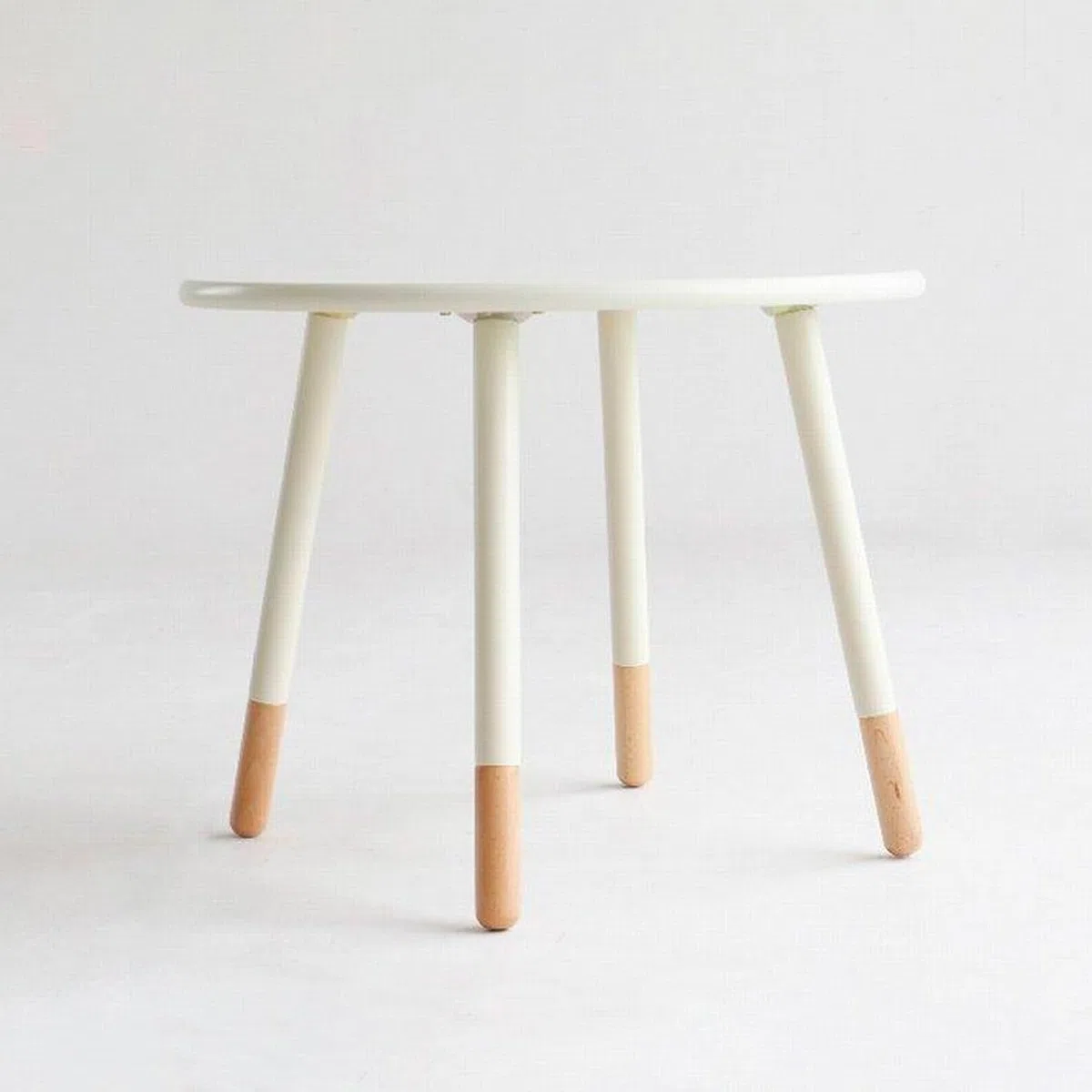 Avilia Tavolino Giovanile per Bambini - Arredamento Creativo - Tavolino Rotondo - 60x43 cm, Bianco