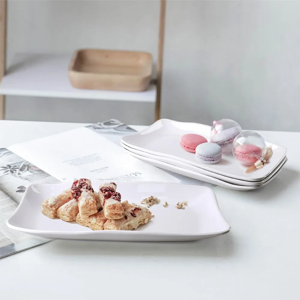 Set di 4 Piatto Rettangolare Bianco Vassoio Antiscivolo Rettangolare 29,5x16,6x2,7cm Piccoli Piatti Rettangolari per Antipasti a Casa, Buffet, Sushi, Torte