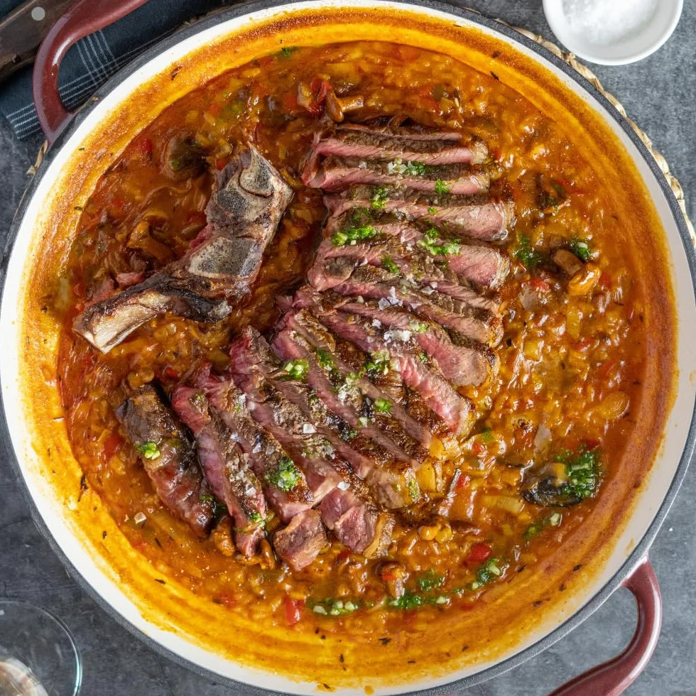 Mahlzeit Padella per Paella smaltata | Ø 35 cm | Ciliegio Scuro | Padella in ghisa con due manici | Padella per griglia, Padella per griglia paella, Padella per paella resistente al forno, Padella per