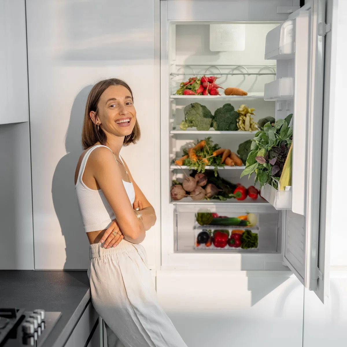 Relaxdays Contenitori per Frigo con Coperchio, Set da 2, Impilabile, Box per Frutta e Verdura, Salvaspazio, Trasparente