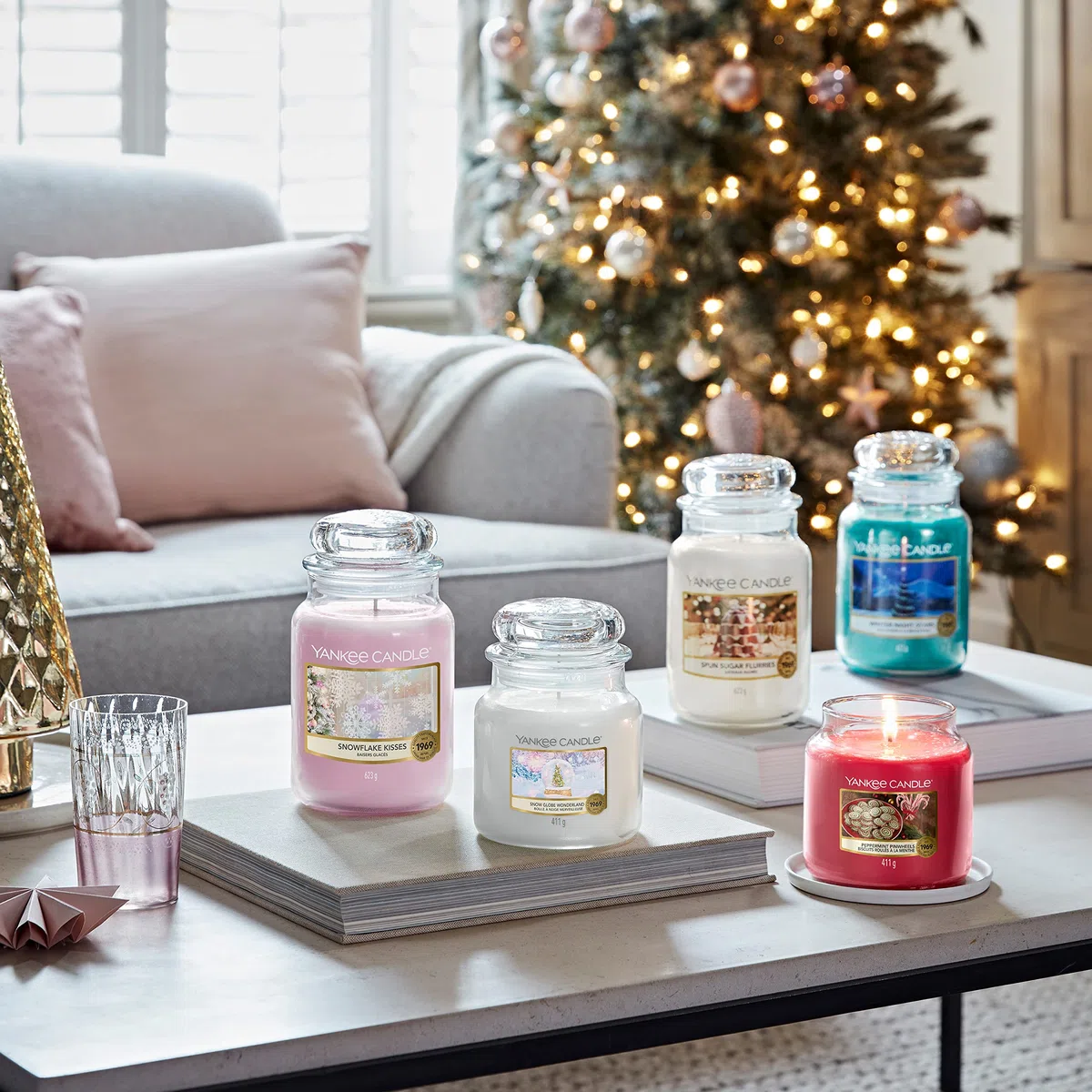 Yankee Candle Candela profumata | Candela in giara grande Snowflake Kisses | Durata: fino a 150 ore | Regalo perfetto per donne