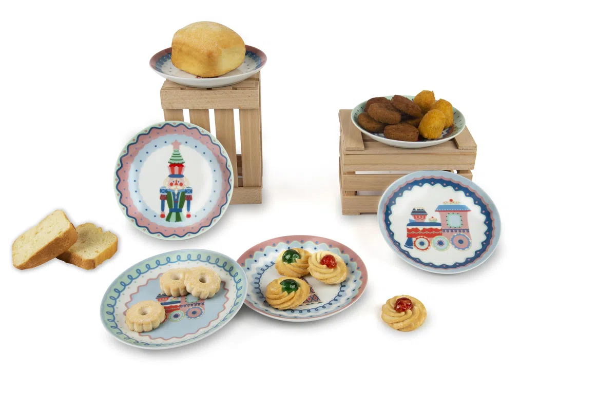 Excelsa Xmas Sweet Pastels Set 6 Piattini da Aperitivo, Porcellana, Diametro 15 Cm., Decoro Natalizio