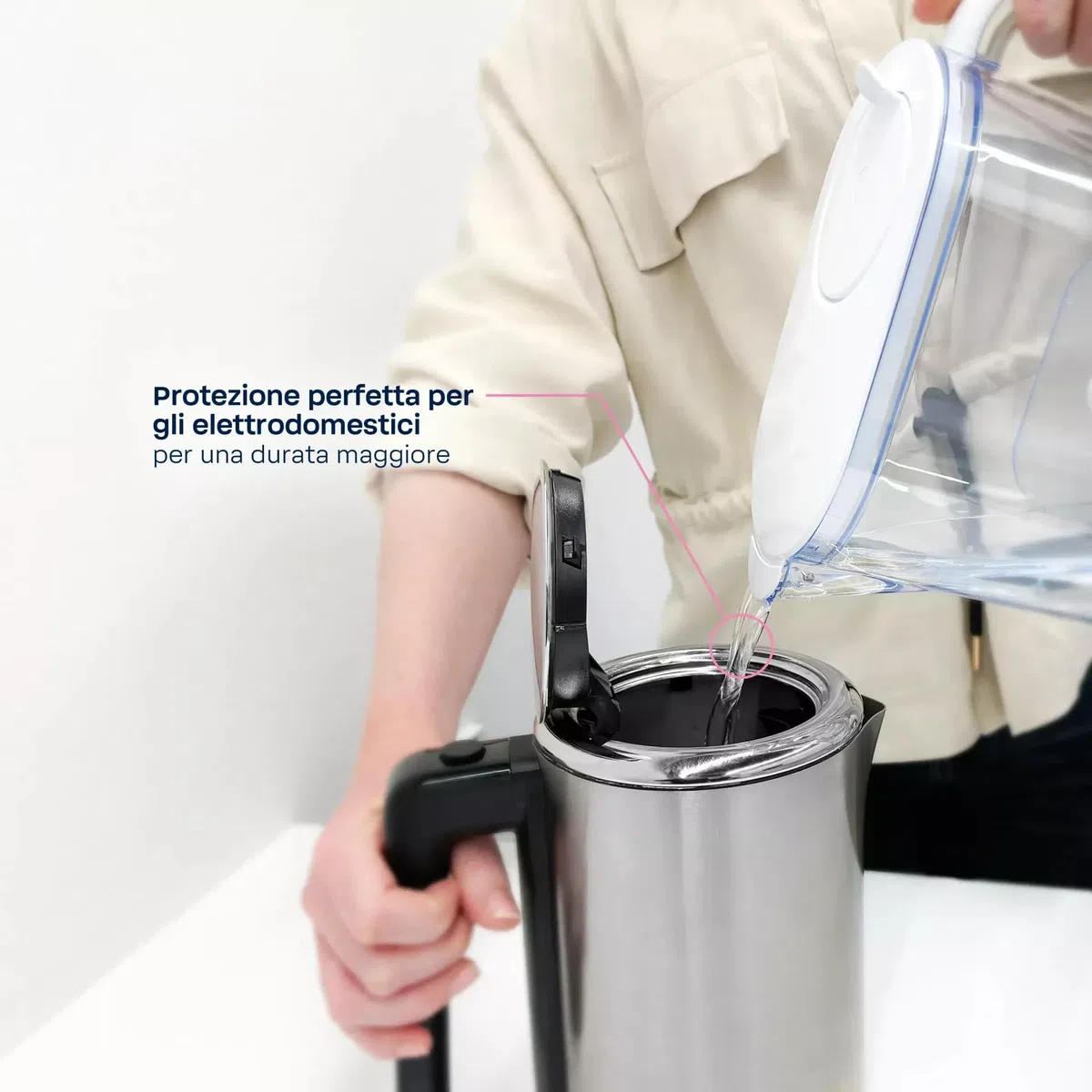 Caraffa filtrante BWT AQUAlizer 2,6 l con 2 filtri magnesio | depuratore acqua domestico | acqua naturale da rubinetto | filtri caraffa BWT per cucina, tè, caffè, bevande fredde e calde