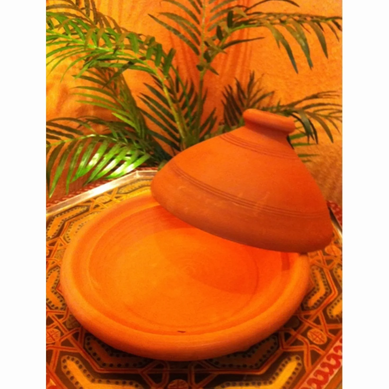 ORIGINALE Tajine marocchina in terracotta Tuareg Ø 30cm per 4-5 persone | Piatto Tagine con coperchio Fatto a mano | non smaltata e priva di materiali tossici per la vostra cucina marocchino