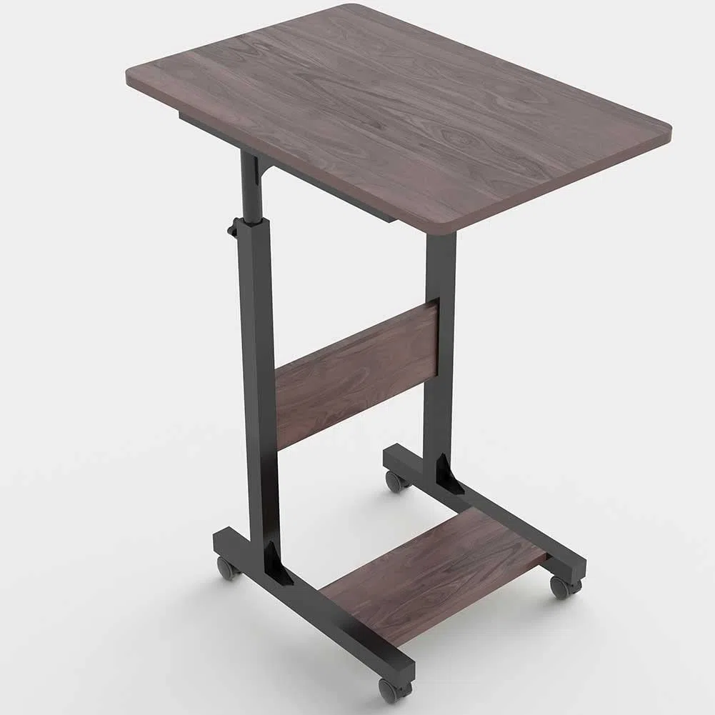 BAKAJI Scrivania Tavolo da Lavoro Porta Pc Computer Altezza Regolabile Tavolino Letto Divano con Piano e Ripiano Inferiore in Legno MDF Struttura Metallo Design Moderno 60 x 40 x 86 cm (Noce)
