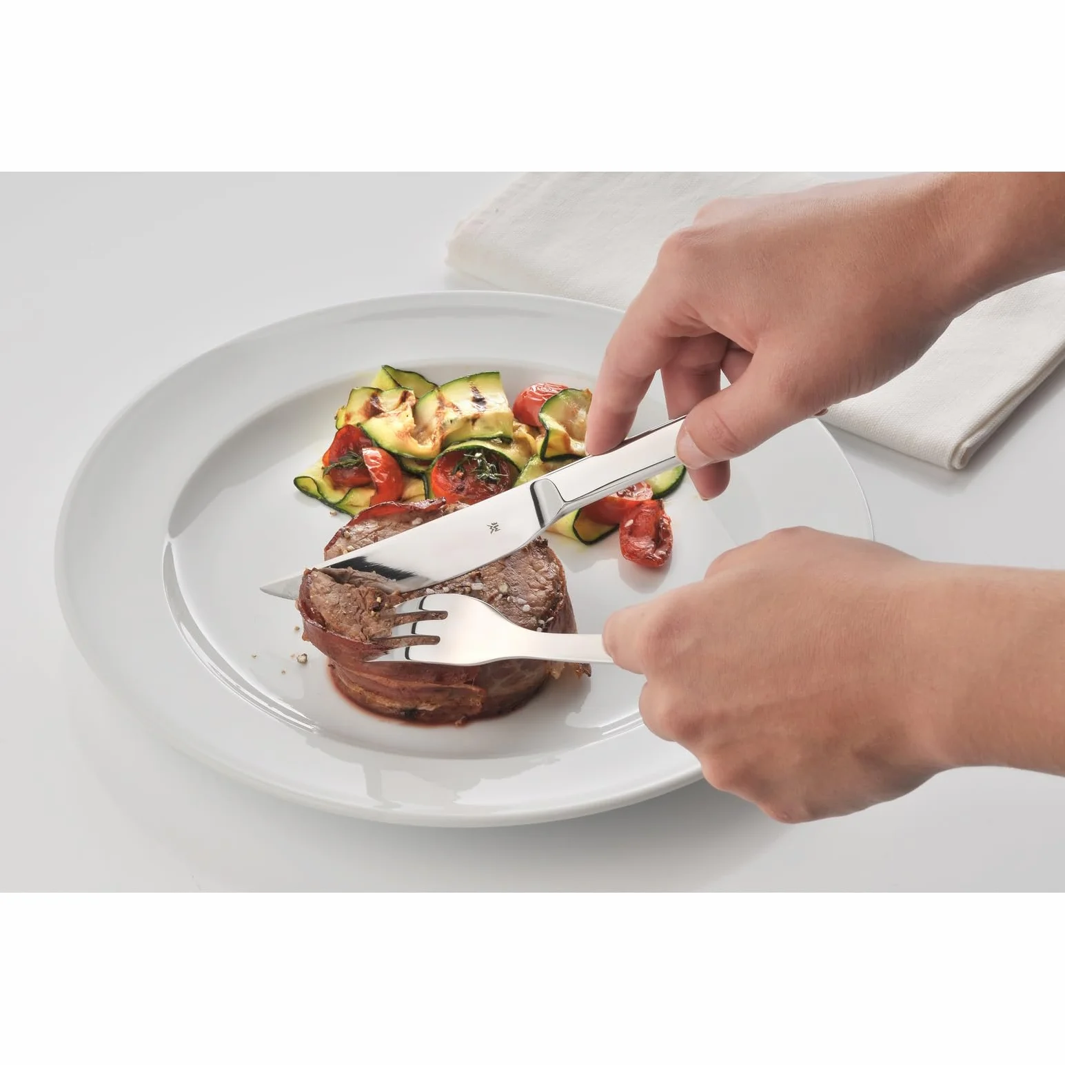 WMF, Set di 6 coltelli da Bistecca, Modello Nuova, in cromargan/Acciaio Inox, antiruggine Set di coltelli da Bistecca Acciaio Inox