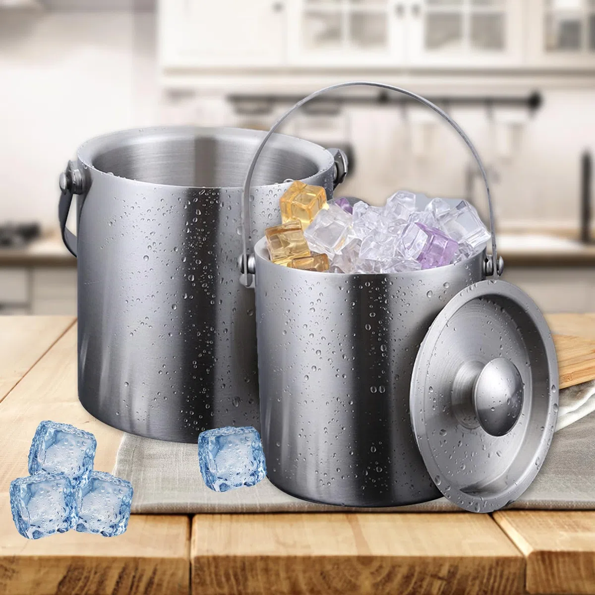 Secchiello Ghiaccio Acciaio Inox 3L, Secchiello per Ghiaccio con Pinze Ghiaccio + Paletta Ghiaccio, Secchiello Ghiaccio Champagne in Acciaio Inox a Doppio Strato, Ideale per Famiglie e Bar