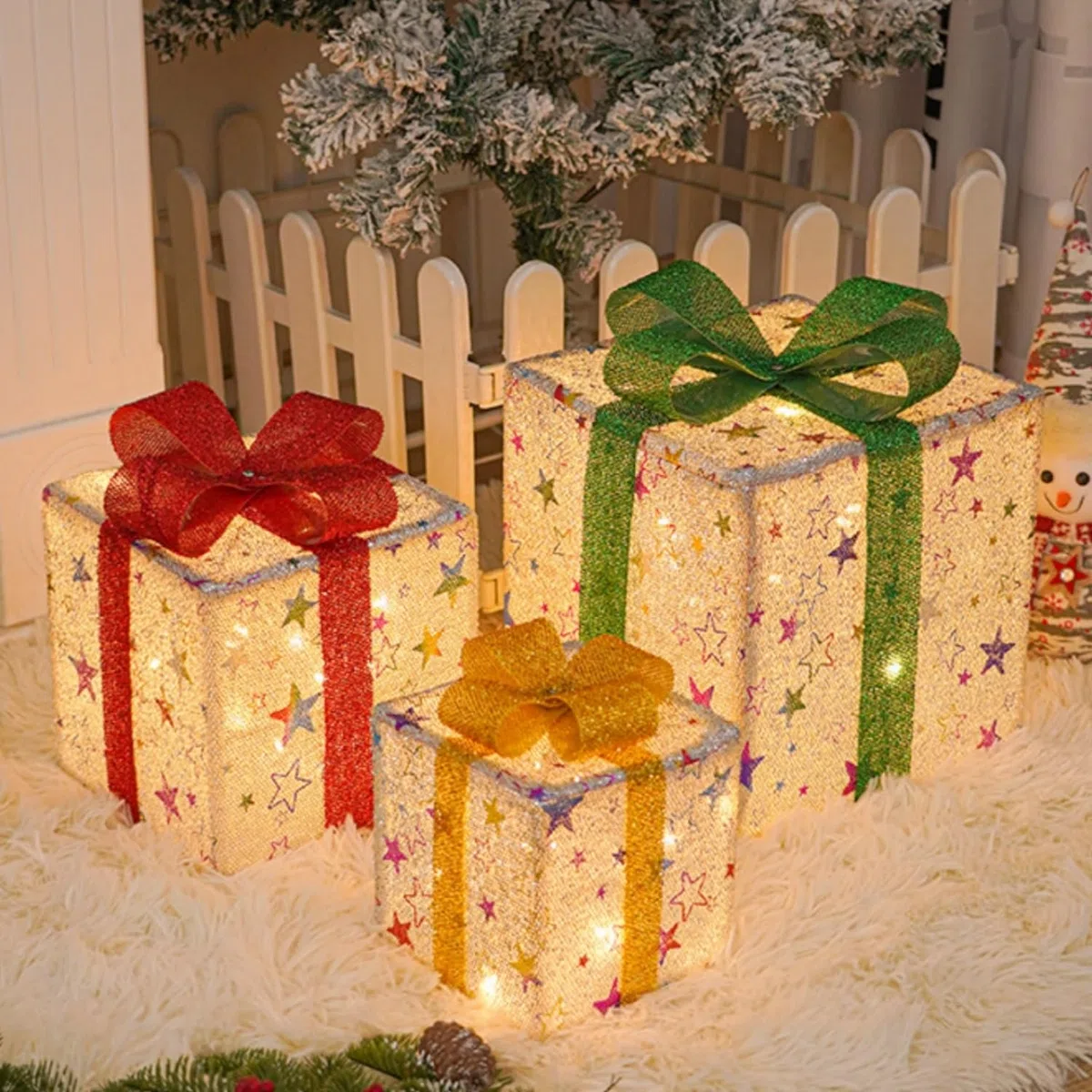Lypumso Set di 3 Pacchi Regalo Luminosi Natale, 50Leds Scatole Regalo di Natale Stella 8 modalità con Telecomando e Timer, Batteria, LED Scatole Natalizie Luminose per Decorazioni Natalizie, Albero