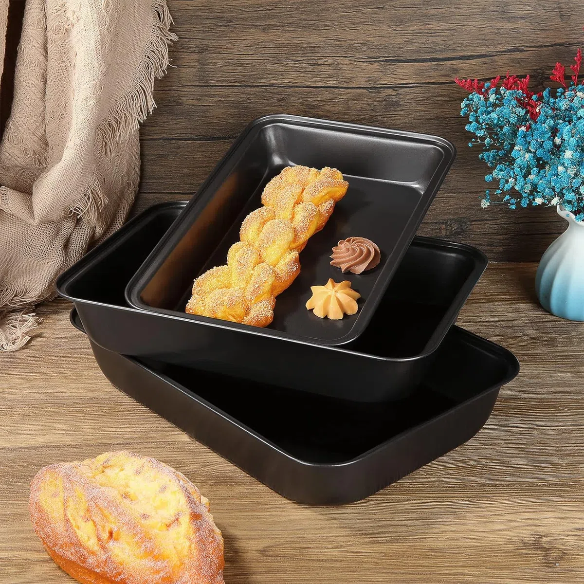 Set di 4 Teglie da Forno Rettangolari Antiaderenti, 3 Dimensioni in Carbon Steel Senza PFOA, Piastre per Arrostire, Cuocere e Servire, Nero