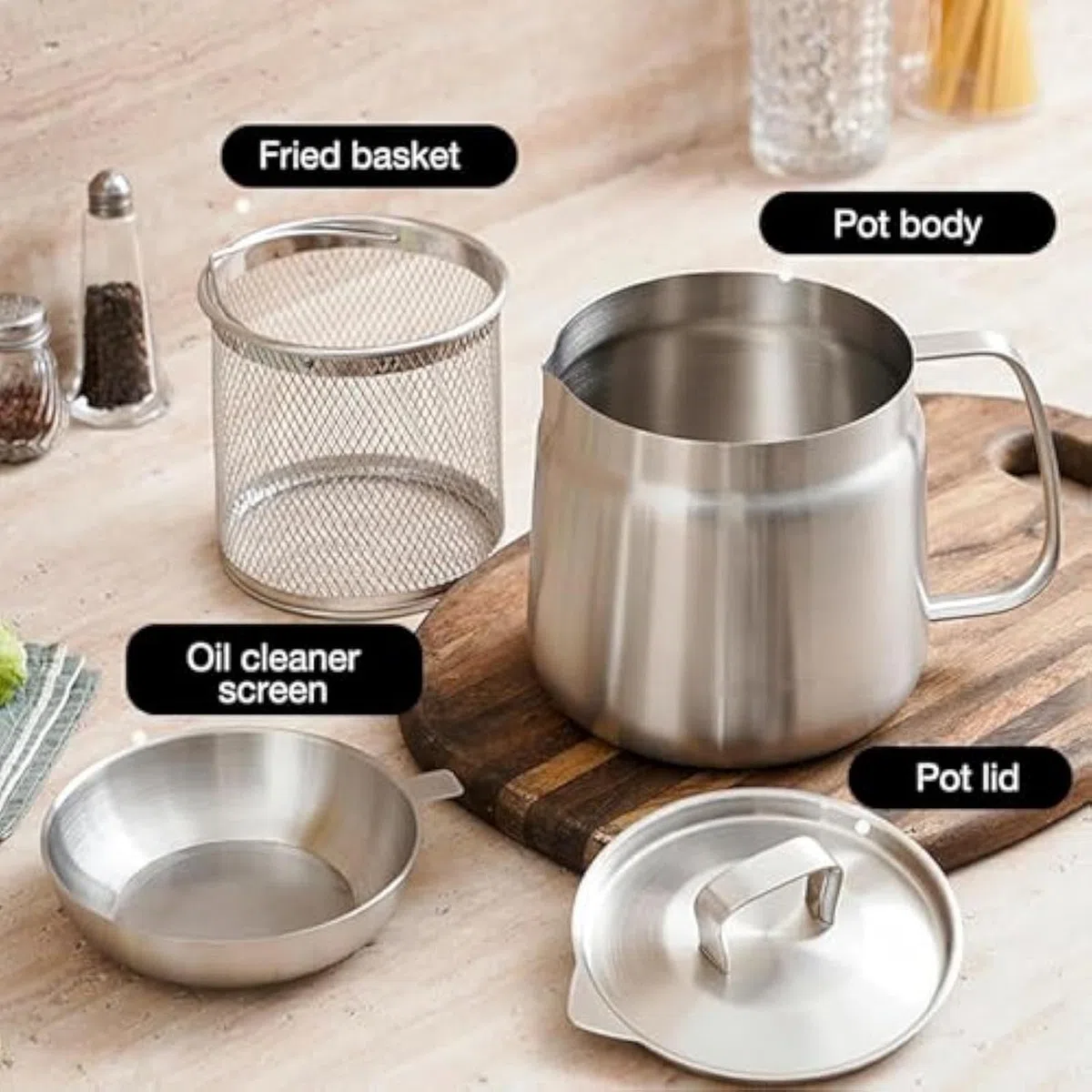 Pentola Filtro Olio in Acciaio Inox con Filtro a Rete, Contenitore per Grasso da 1,5 l/2 l, friggitrice Multifunzionale per friggere e conservare,1.5L