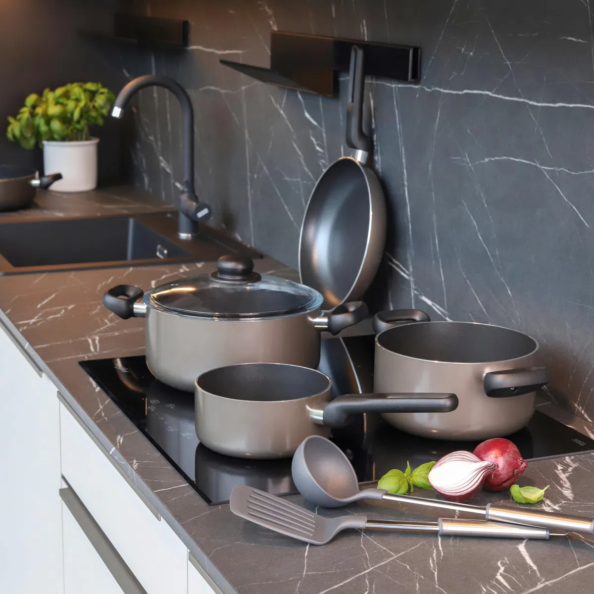 Tescoma 595470 Casseruola antiaderenti due manici, ø 20 cm capacità 3 litri, linea Brava