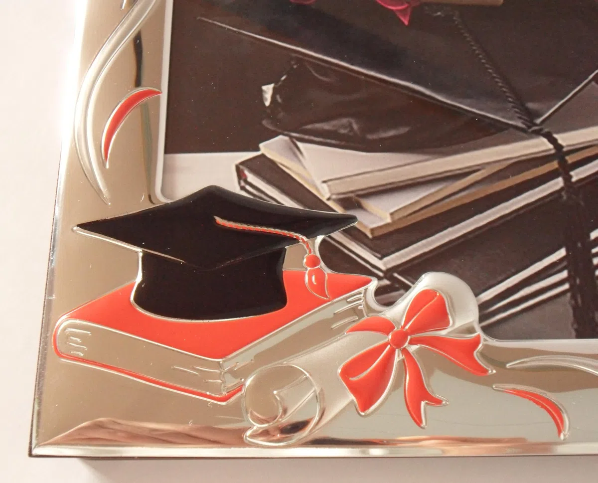Argenti Annunziata PORTAFOTO PER LAUREA IN ARGENTO PVD COLOR cm18x14x2 CON TOCCO E PERGAMENA PER FOTO cm14x10 -> TUO IN 24/48 h