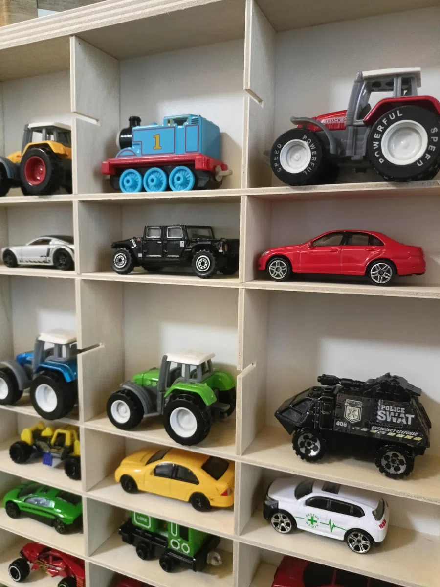 Generisch Scaffale in legno per auto giocattolo 92 scomparti per auto giocattolo organizzazione collezione bambini