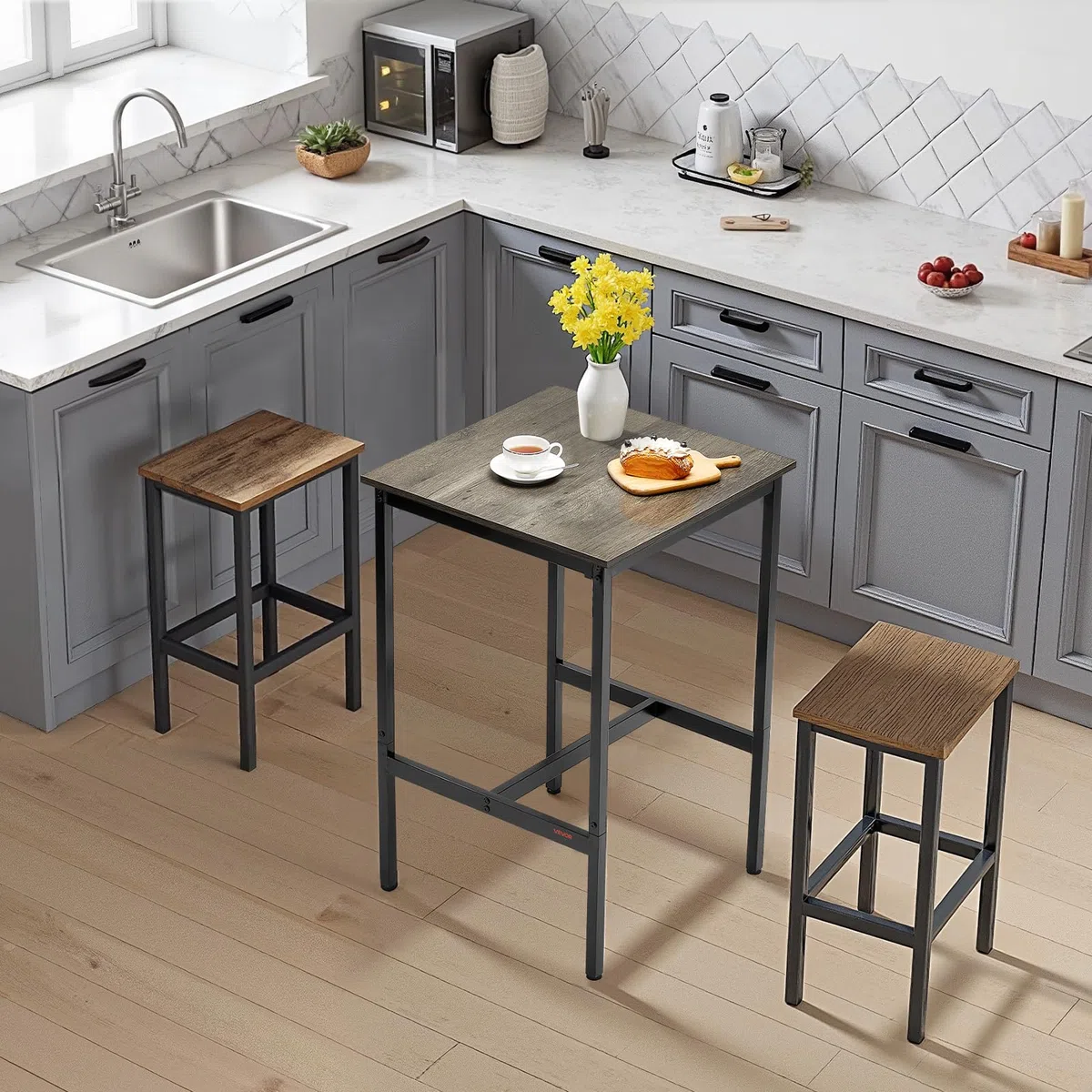 VEVOR Tavolo da Bar, Tavola da bistro, con Struttura in Metallo, Tavolo da Cucina Stretto e Lungo, Tavolo da pranzo, 610 x 610 x 914 mm, per Feste in Soggiorno Pranzo Caffè, Marrone e Nero