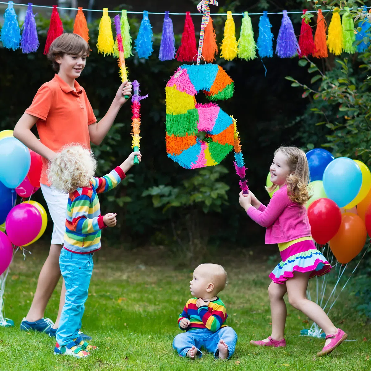 Relaxdays Set da Accessori 3 con Pignatta Numero 7, Benda e Bastone, Feste di Compleanno, Adulti e Bambini, da Riempire, Colorato